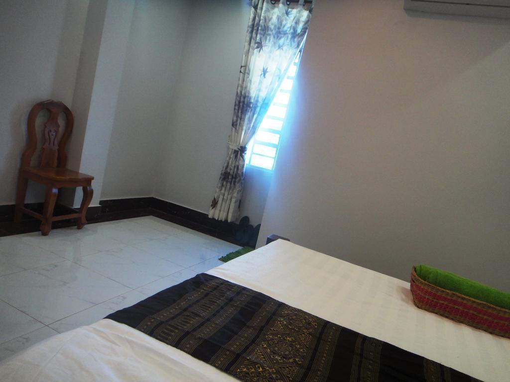 Marany Guesthouse Kampot Dış mekan fotoğraf