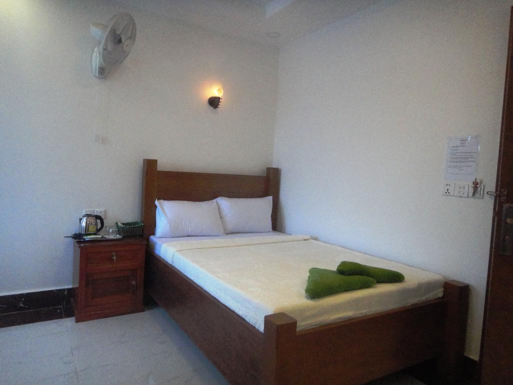 Marany Guesthouse Kampot Oda fotoğraf