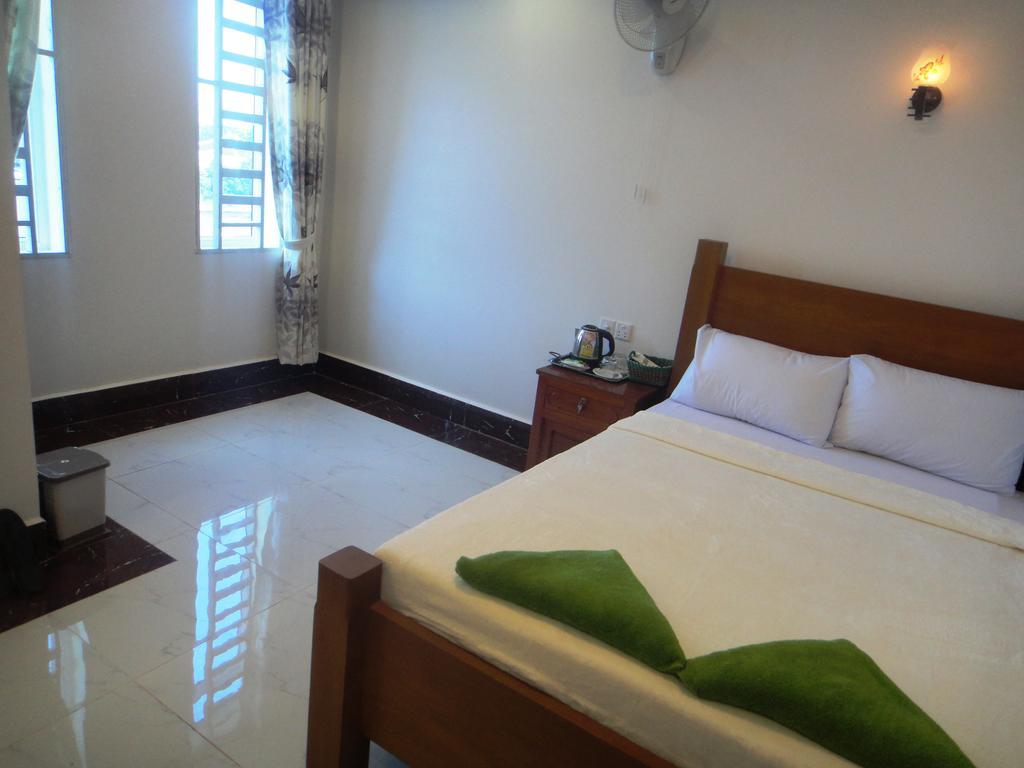 Marany Guesthouse Kampot Dış mekan fotoğraf