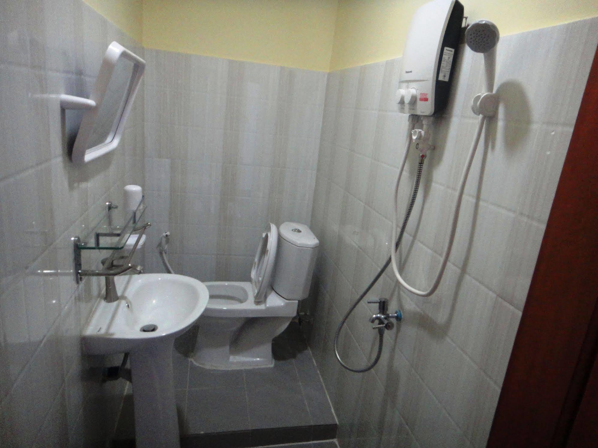 Marany Guesthouse Kampot Dış mekan fotoğraf